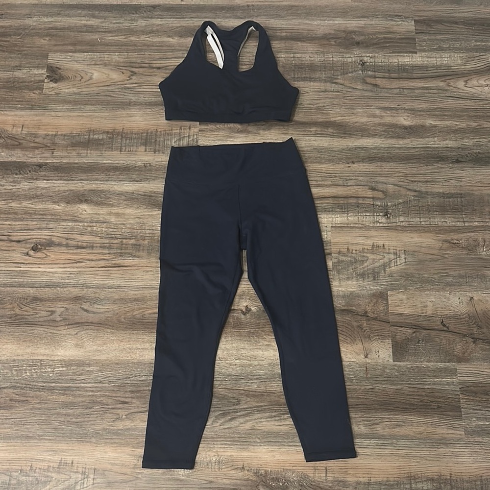 Fabletics matching athletic legging and bra set